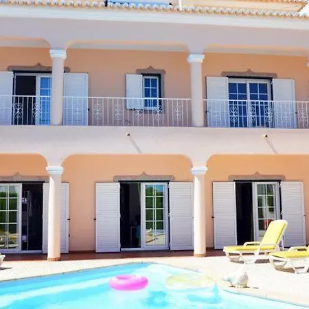 Lagos Inn Guesthouse Maison d'hôtes